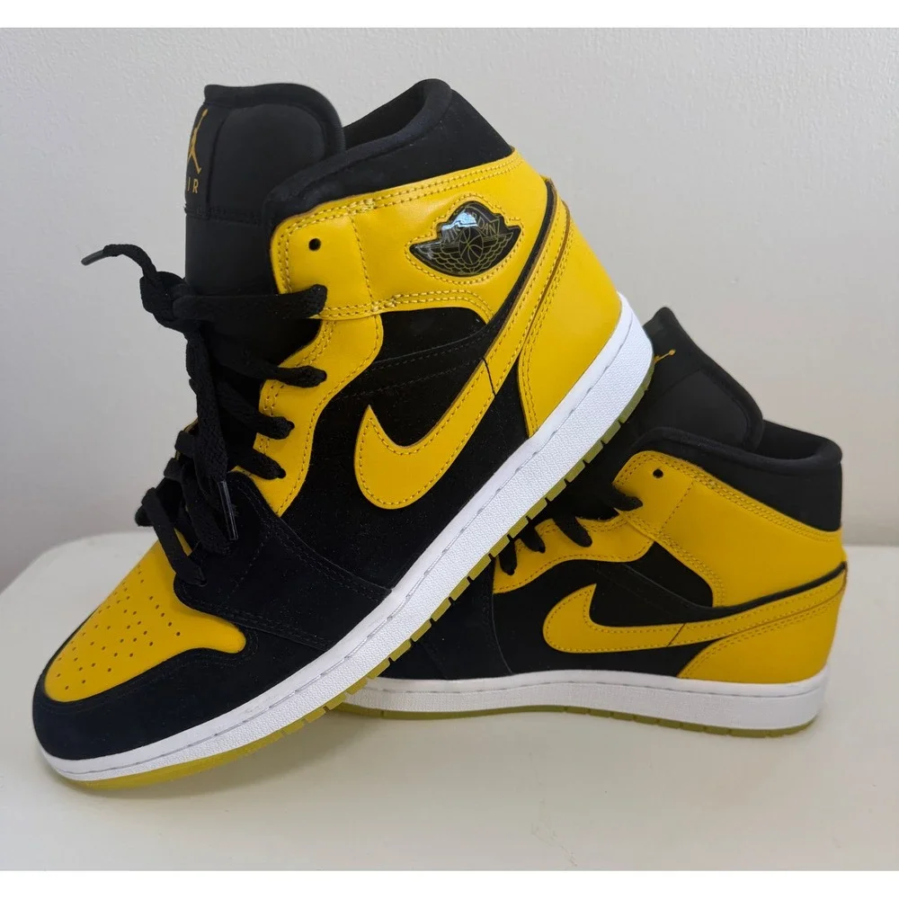 Jordan Air Jordan 1 Retro Mid New Love Black Yellow HJ6654-071 Mens 11